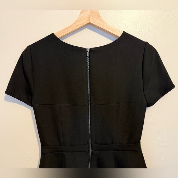 BCBGMaxAzria Hannah Colorblock Mini Dress A-Line Black & Beige US Size 8 Modern - Picture 13 of 16